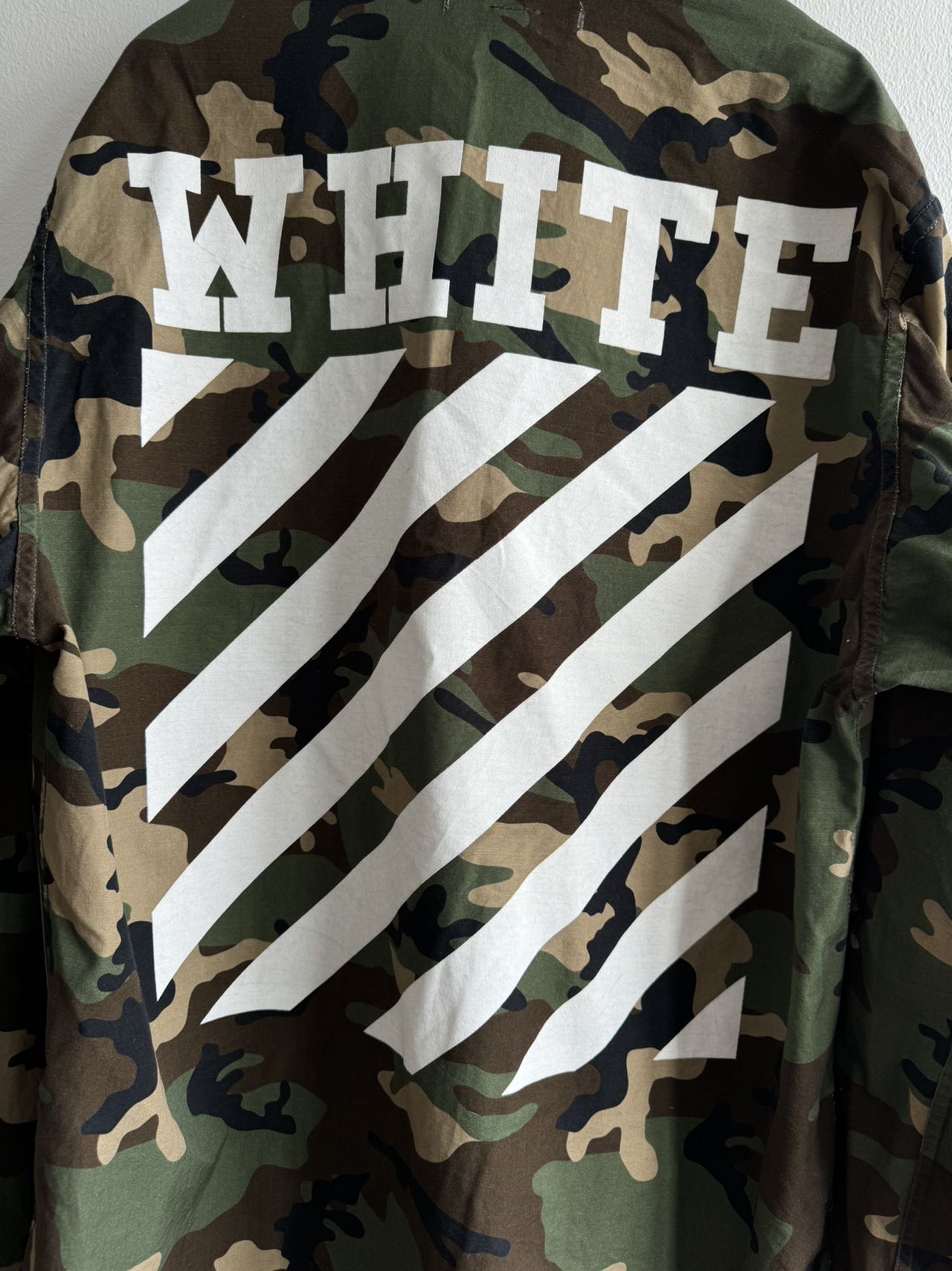 Off-White Vintage Camouflage Jacket Excellent condition